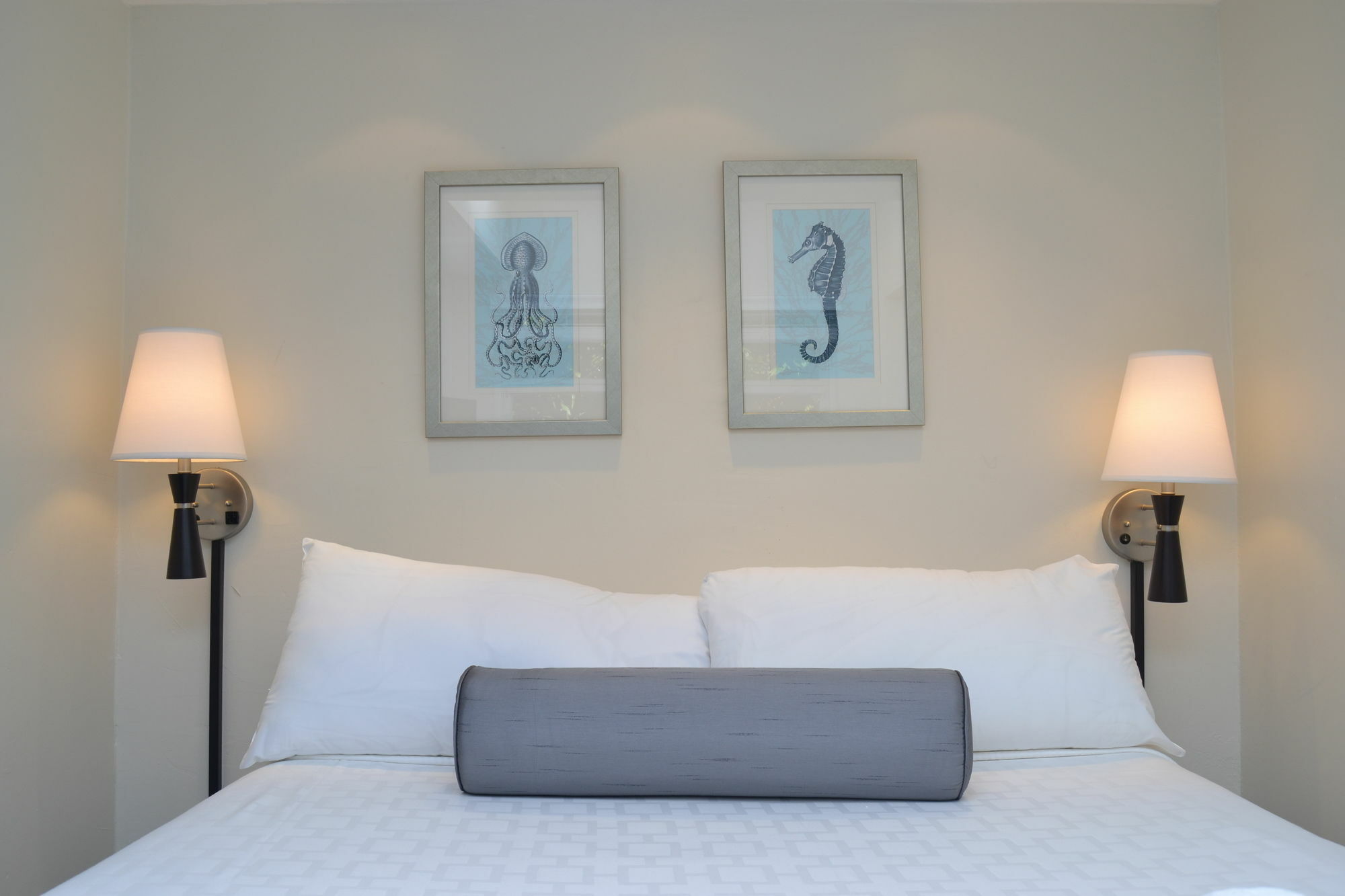 Beach Gardens Hotel